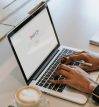 Google adicionará recursos de inteligência artificial conversacional ao mecanismo de busca em resposta à concorrência do ChatGPT